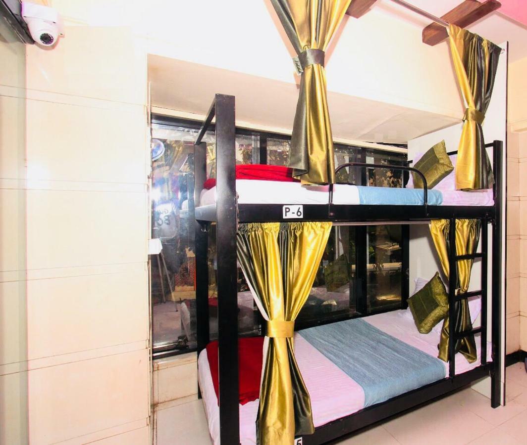 Town Hostel Mumbai - Ac Dormitory 外观 照片